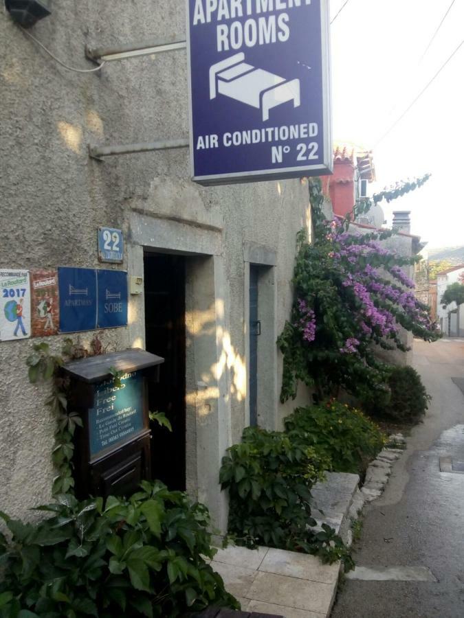 Apartman i Sobe Čule Cres Exterior foto